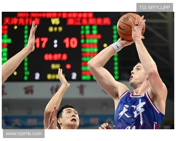 中国篮球队逆袭战胜世界强队 展现崭新实力备战奥运会 中国篮球队逆袭战胜世界强队 展现崭新实力备战奥运会