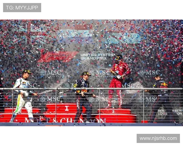 F1赛季最新动态:红牛车队展现强势统治力 梅赛德斯与法拉利面临挑战 F1赛季最新动态:红牛车队展现强势统治力 梅赛德斯与法拉利面临挑战