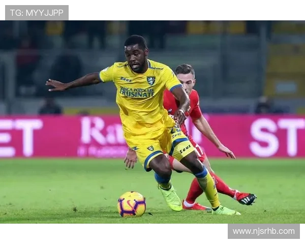 以弗罗西诺内积极备战新赛季力争在意甲赛场实现自我突破 以弗罗西诺内积极备战新赛季力争在意甲赛场实现自我突破