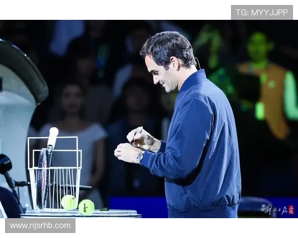 网球大师赛精彩回顾：费德勒复出之战引发热烈关注，纳达尔状态回升再度挑战冠军