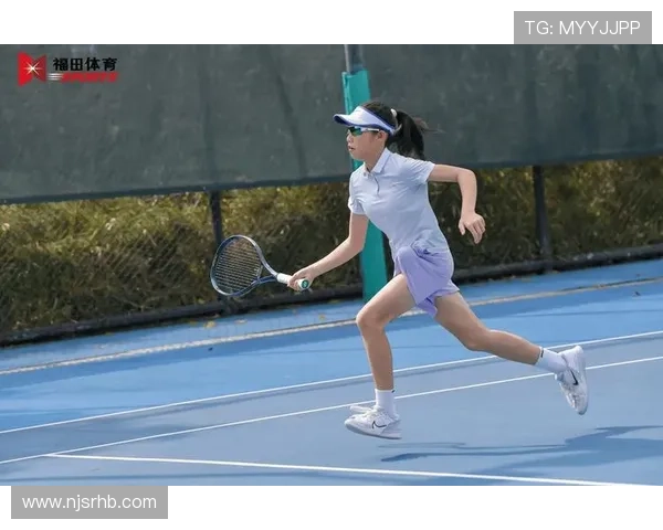 网球赛季重燃精彩战火 世界顶级选手纷纷亮相争夺荣耀 网球赛季重燃精彩战火 世界顶级选手纷纷亮相争夺荣耀